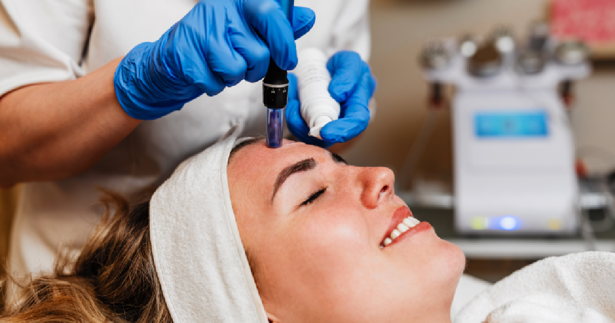 Women receiving SkinPen Microneedling in Tucson, AZ